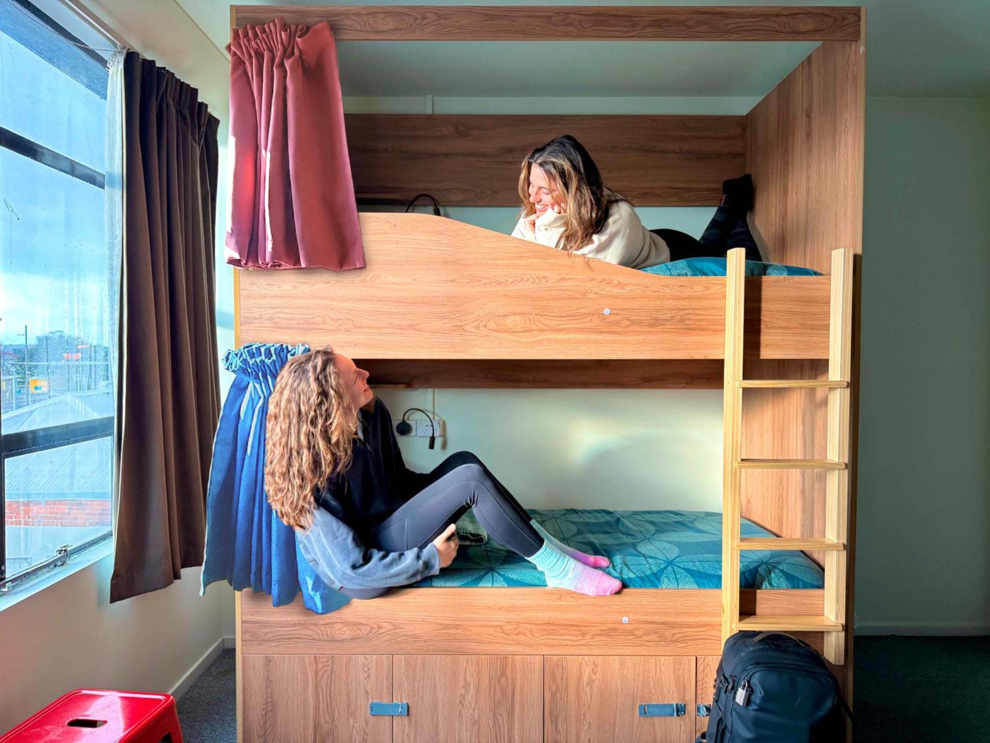 Bed 8-Bunk Dormitory Room